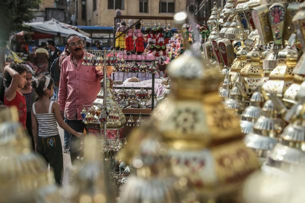 Medio Oriente se prepara para el sombrío Ramadán mientras persiste la amenaza de virus 4 Medio Oriente se prepara para el sombrío Ramadán mientras persiste la amenaza de virus - 95f594b4 photo4 610